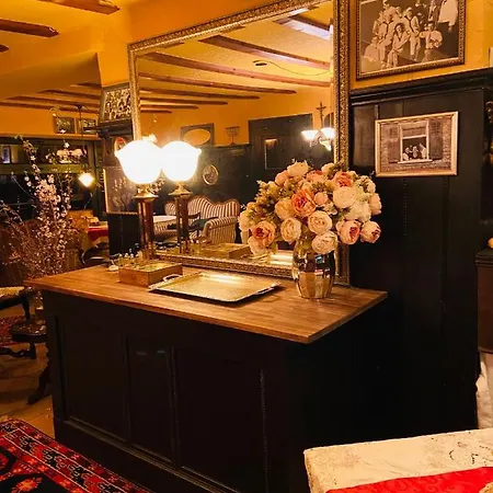 Anker Hotel 3*