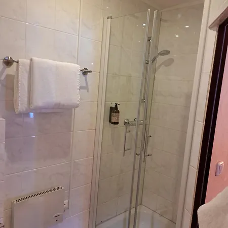 Anker Hotel 3*